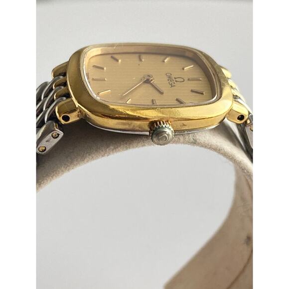 Omega Two-Tone Women's Square Face Watch - Picture 4 of 16